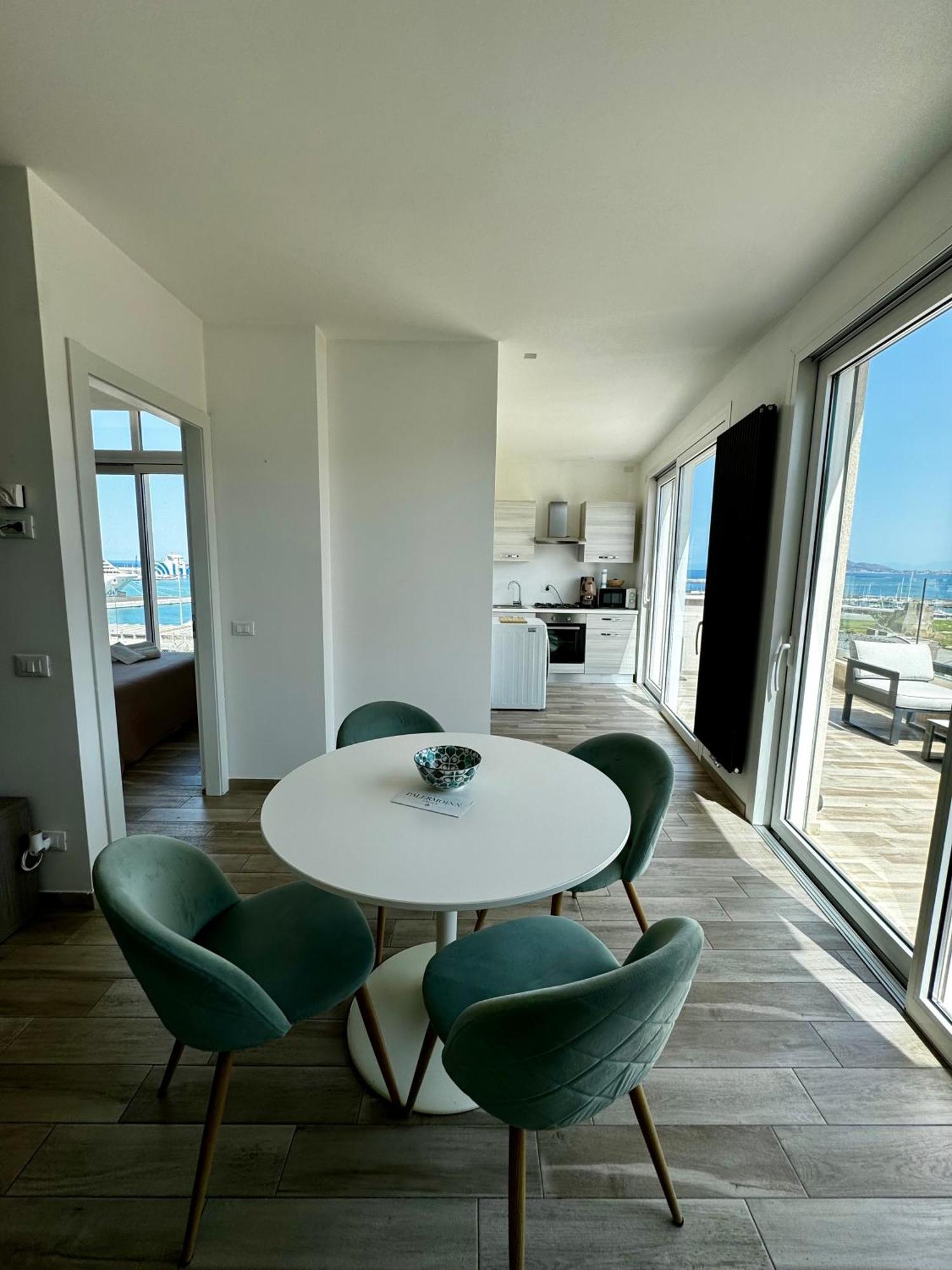 Palermo Inn Marina Exclusive View Экстерьер фото